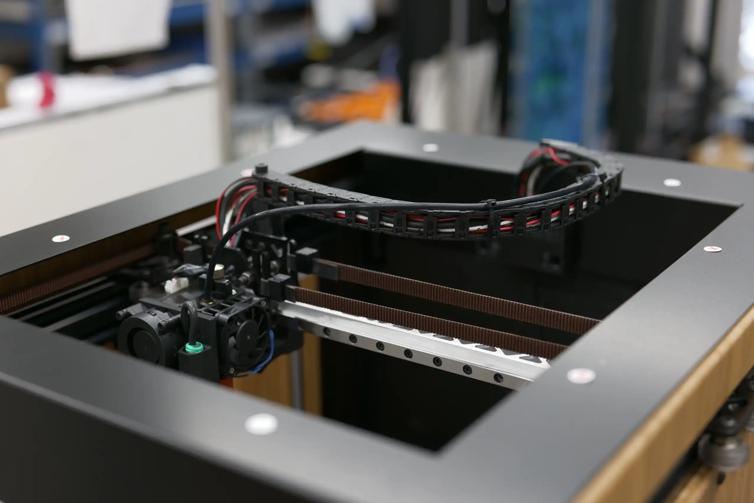 Top view of 3D printer with cable chain